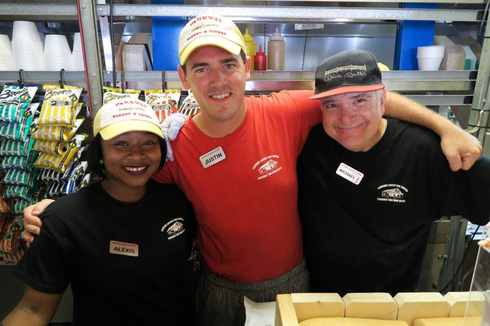 Camaraderie, dressed: New Orleans shops rally to aid of rebuilt Guy's Po-Boys _lowres